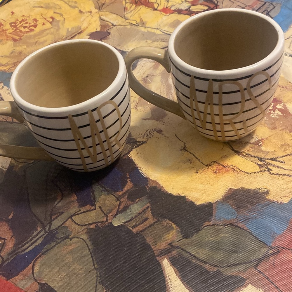 Mug Set - Picture 2 of 3